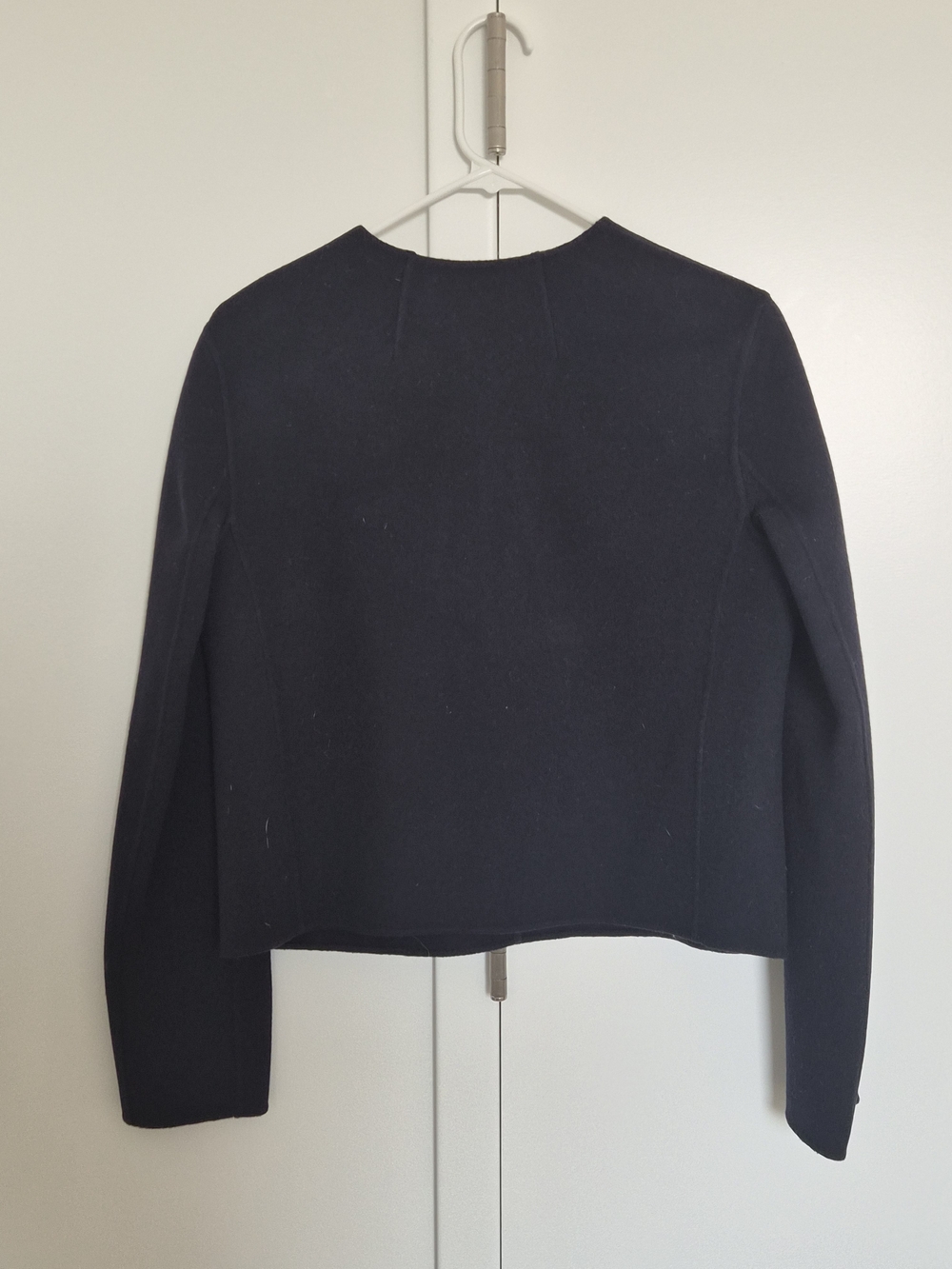 Theory Women's Navy Cropped Wool-Cashmere Jacket - Picture 4 of 5